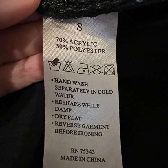 Mirumi-NWT-Long sleeve Sparkle Sweater-Sheer-Lace-Medium-Open Back-Long in back - Picture 5 of 14